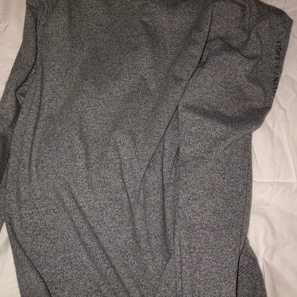 BRAND NEW WITH TAGS American Eagle Hoodie - Picture 3 of 5